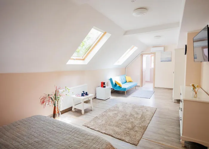 Bella كونستانتا