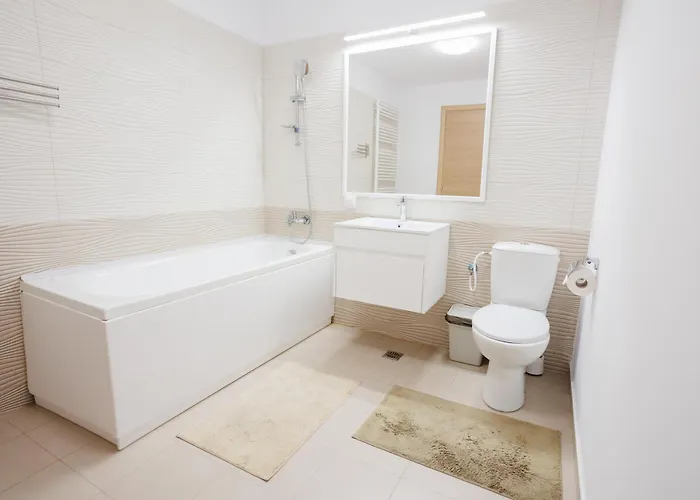 Bella * كونستانتا