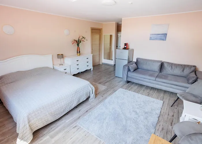 Bella شقة كونستانتا